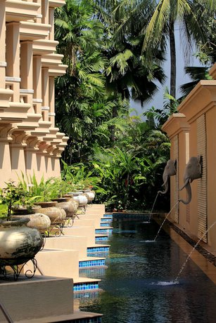 Imagen de la piscina del Hotel Beyond Kata. Foto 10