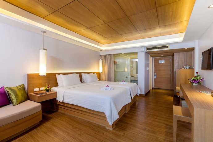 Imagen de la habitación del Hotel Beyond Resort Karon. Foto 4