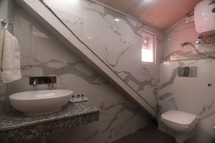 Imagen general del Hotel Beyond Stay Himalayan Cottage Kufri. Foto 2