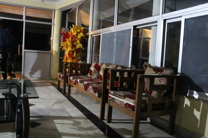 Imagen de los interiores del Hotel Beyond Stay Oaktel Nainital. Foto 19