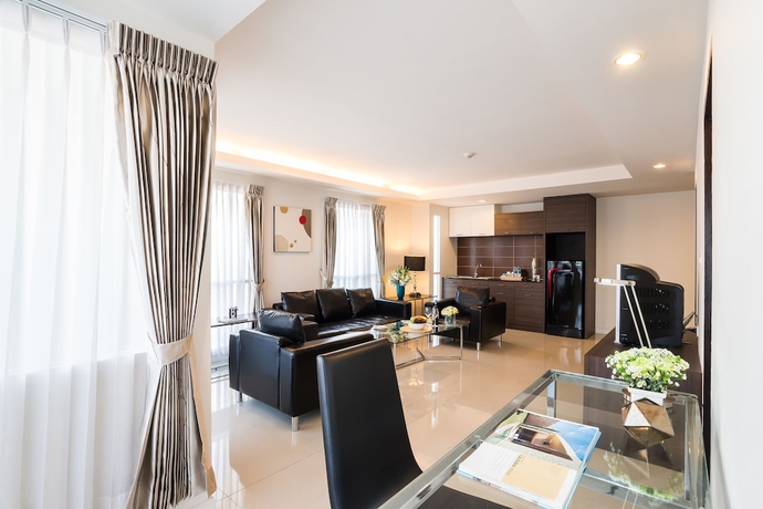 Imagen de la habitación del Hotel Beyond Suite. Foto 2