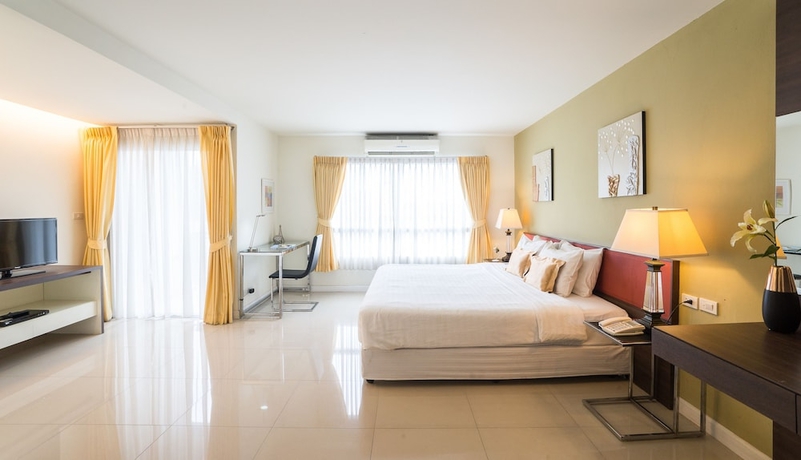 Imagen de la habitación del Hotel Beyond Suite. Foto 4