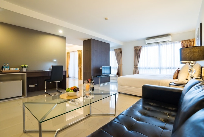 Imagen de la habitación del Hotel Beyond Suite. Foto 6