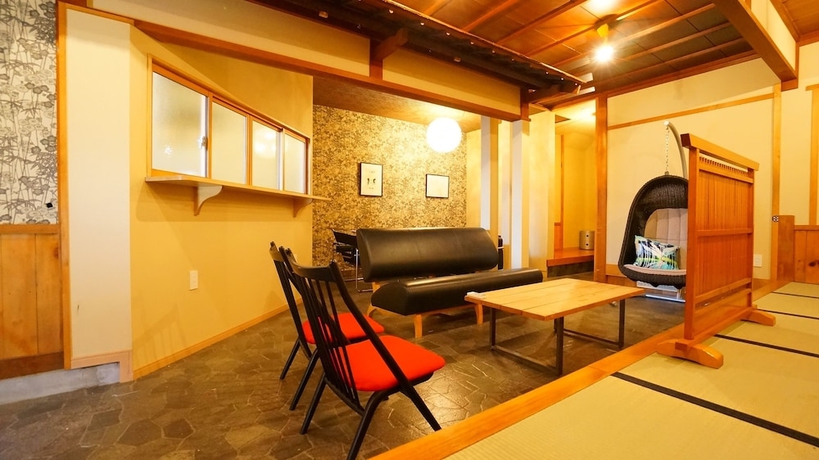 Imagen del bar/restaurante del Hotel Beyond Takayama 1st. Foto 4