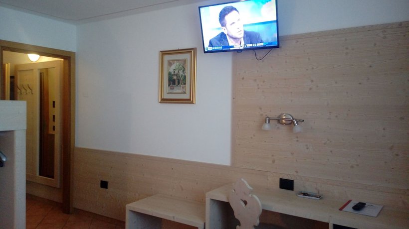 Imagen de la habitación del Hotel Bezzi. Foto 11