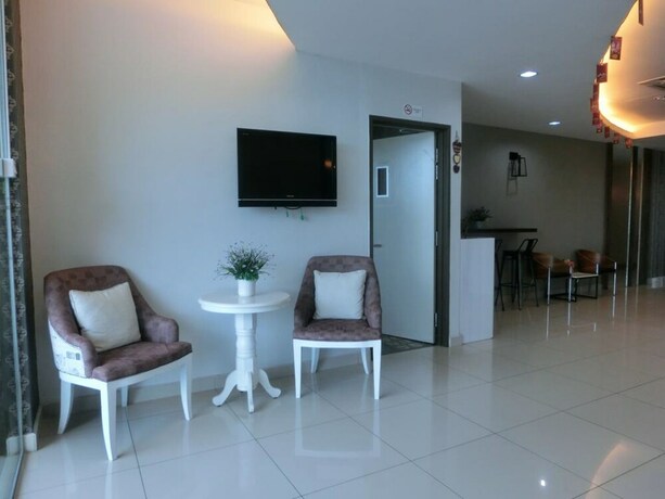 Imagen de los interiores del Hotel Bg Business. Foto 39