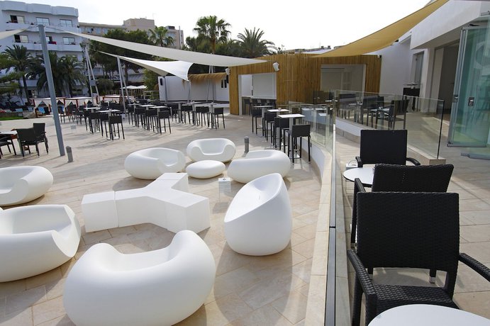 Imagen de la habitación del Hotel Bg Pamplona. Foto 10