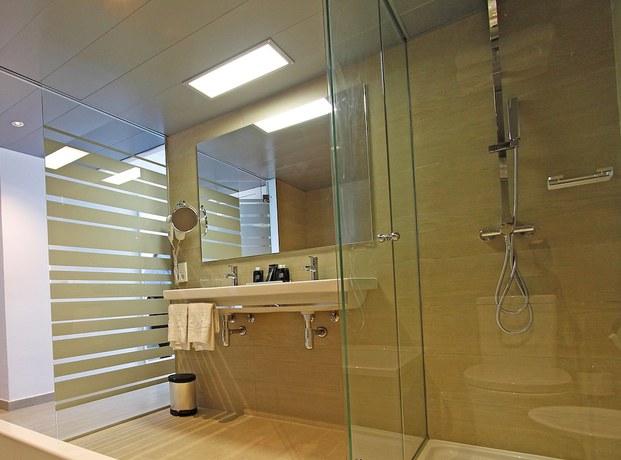 Imagen de la habitación del Hotel Bg Pamplona. Foto 11