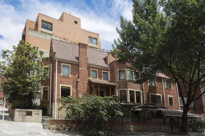 Imagen general del Hotel Bh La Quinta- Suites. Foto 2