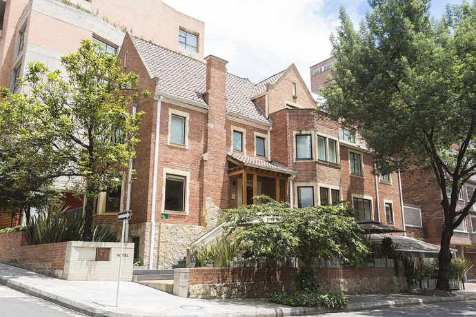 Imagen general del Hotel Bh La Quinta- Suites. Foto 3