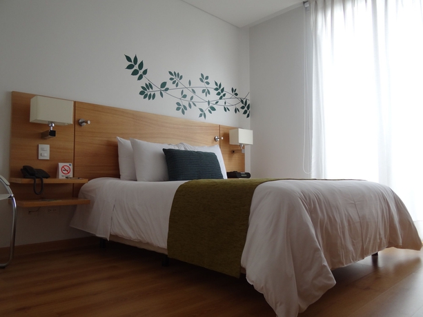 Imagen de la habitación del Hotel Bh Parque 93. Foto 11