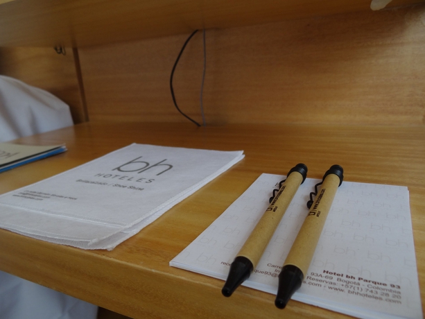 Imagen de la habitación del Hotel Bh Parque 93. Foto 12