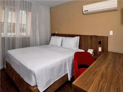 Imagen general del Hotel Bh Raja. Foto 9