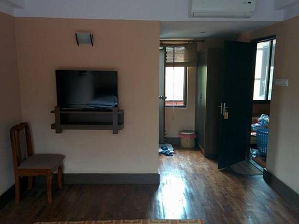 Imagen de la habitación del Hotel Bhadgaon Guest House. Foto 8