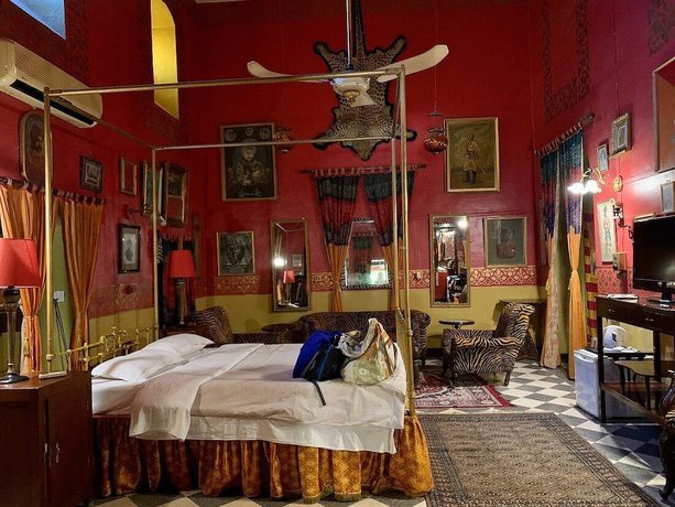 Imagen de la habitación del Hotel Bhairon Vilas. Foto 11