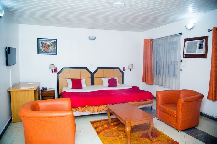 Imagen de la habitación del Hotel Bhanek Inn. Foto 6