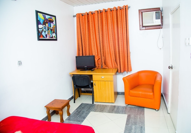 Imagen de la habitación del Hotel Bhanek Inn. Foto 11