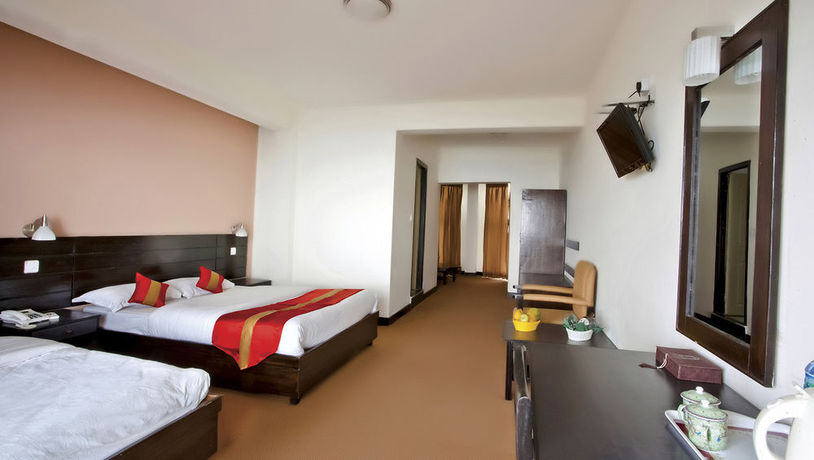 Imagen de los interiores del Hotel Bhangeri Durbar Resort. Foto 11