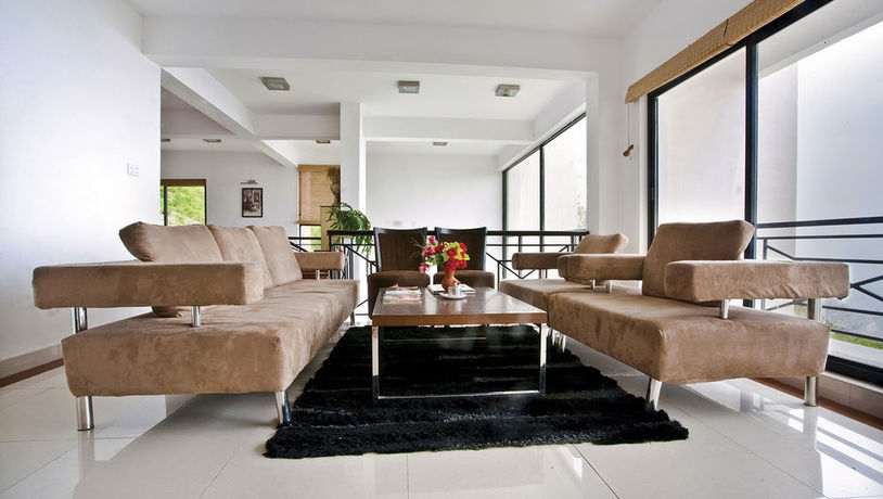 Imagen de los interiores del Hotel Bhangeri Durbar Resort. Foto 12