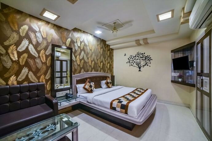 Imagen de la habitación del Hotel Bharat Palace, Bikaner. Foto 21