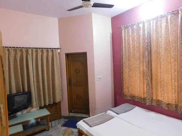 Imagen de la habitación del Hotel Bharat Palace, JAIPUR. Foto 11