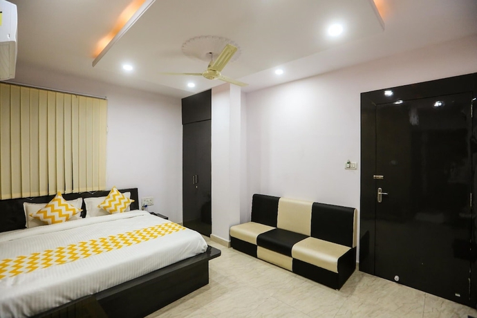 Imagen de la habitación del Hotel Bharat Regency. Foto 4