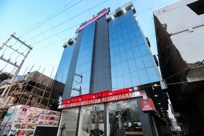 Imagen general del Hotel Bharat Regency. Foto 1