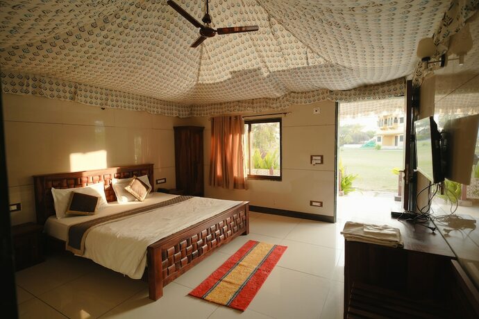 Imagen general del Hotel Bharat lake View Resort. Foto 1