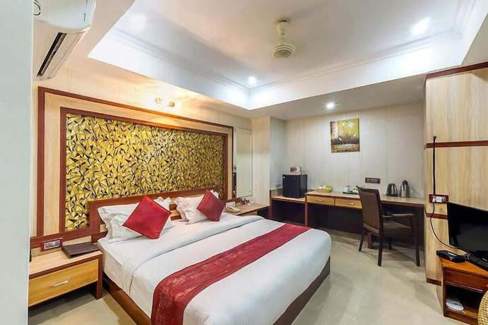 Imagen de la habitación del Hotel Bhargav Grand, Guwahati. Foto 8