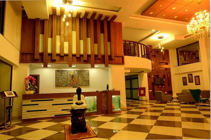 Imagen de los interiores del Hotel Bhargav Grand, Guwahati. Foto 18