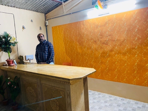 Imagen de los interiores del Hotel Bhawana Camp and Resorts. Foto 14