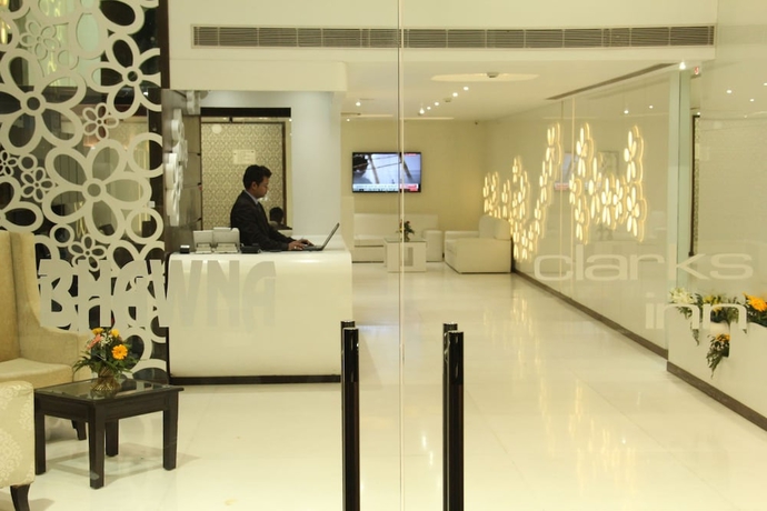 Imagen de los interiores del Hotel Bhawna Clarks Inn - Agra. Foto 14