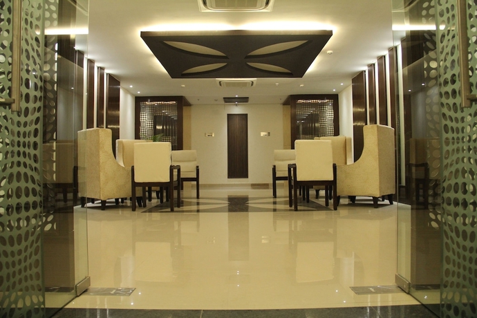 Imagen de los interiores del Hotel Bhawna Clarks Inn - Agra. Foto 15