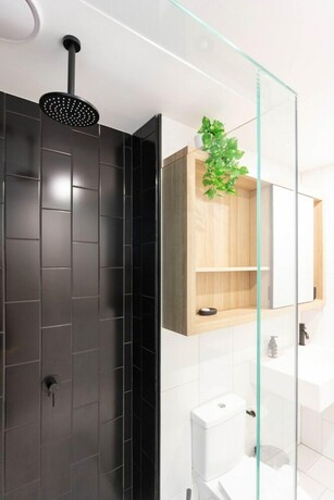 Imagen de la habitación del Hotel Bhb Designer Collingwood. Foto 29