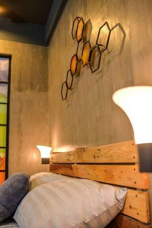 Imagen general del Hotel Bhive Hotel. Foto 5