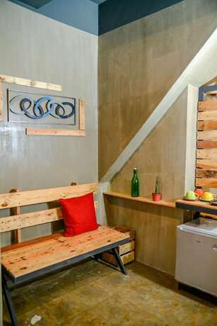 Imagen general del Hotel Bhive Hotel. Foto 16