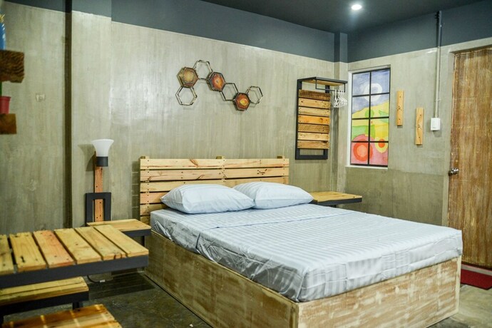 Imagen de la habitación del Hotel Bhive Hotel. Foto 24