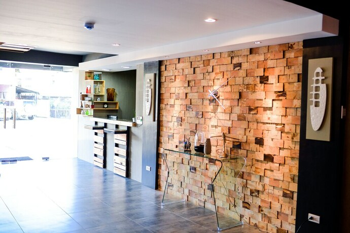 Imagen de los interiores del Hotel Bhive Hotel. Foto 31