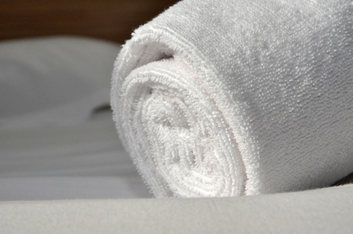 Imagen de la habitación del Hotel Bhôtel De Caen. Foto 18