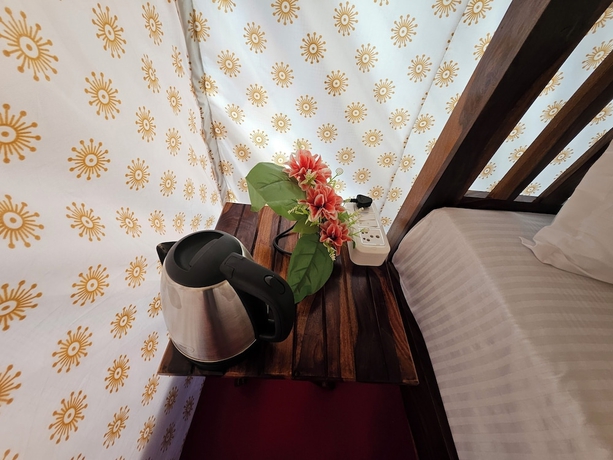 Imagen de la habitación del Hotel Bhoj Luxury Tent. Foto 11