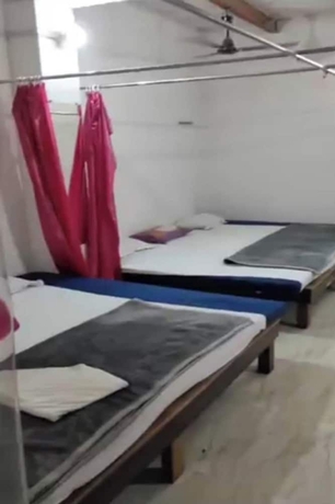 Imagen de la habitación del Hotel Bholashankara Vasavi Annapurna Satram. Foto 11
