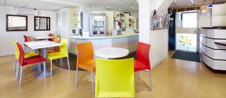 Imagen de la habitación del Hotel Bhoma Troyes. Foto 10
