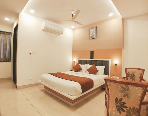 Imagen de la habitación del Hotel Bhopal Insignia. Foto 8