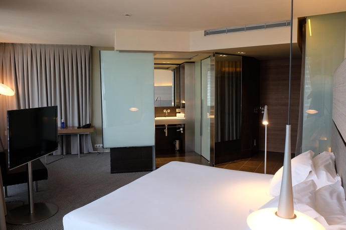 Imagen de la habitación del Hotel B-hotel. Foto 5