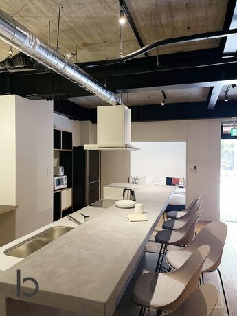 Imagen general del Hotel Bhotel Kaniwasou. Foto 8