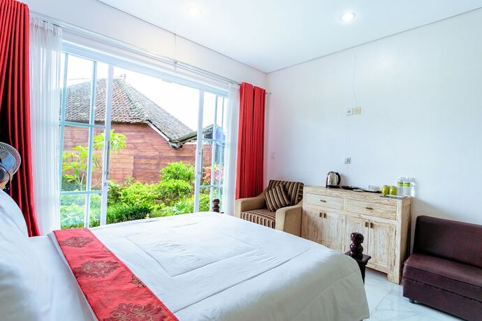 Imagen general del Hotel Bhuana Agung Villa and Restaurant. Foto 11