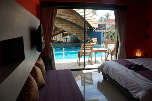 Imagen de la habitación del Hotel Bhundhari Chaweng Beach Resort. Foto 9