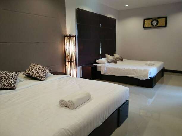 Imagen general del Hotel Bhupimarn Garden House. Foto 3