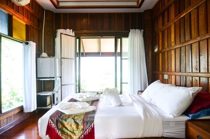Imagen de la habitación del Hotel Bhuvarin Resort. Foto 8