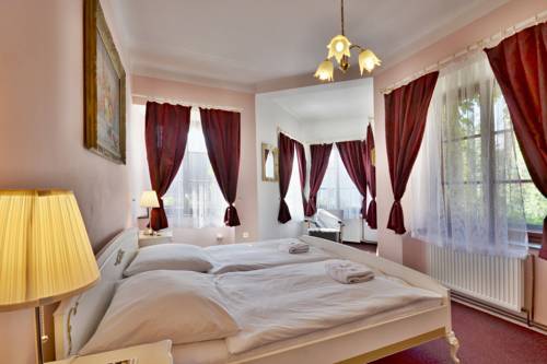 Imagen de la habitación del Hotel B&iacute;l&aacute; Pan&iacute;. Foto 14